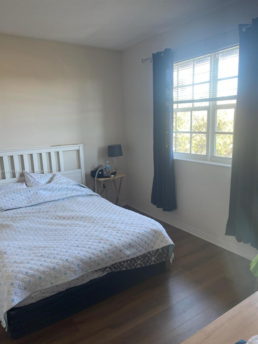 MARQUESA CONDO - Residential