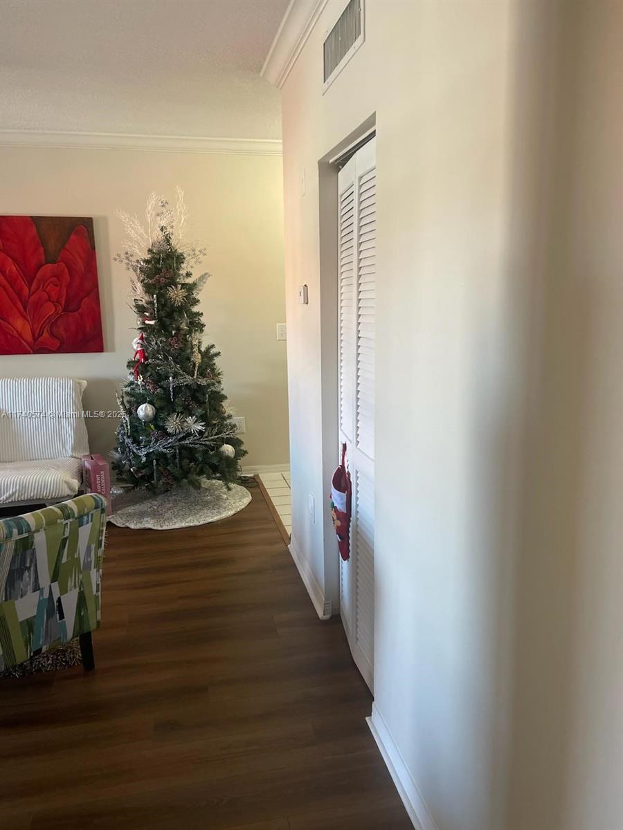MARQUESA CONDO - Residential