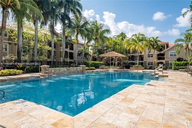 MARQUESA CONDO - Residential
