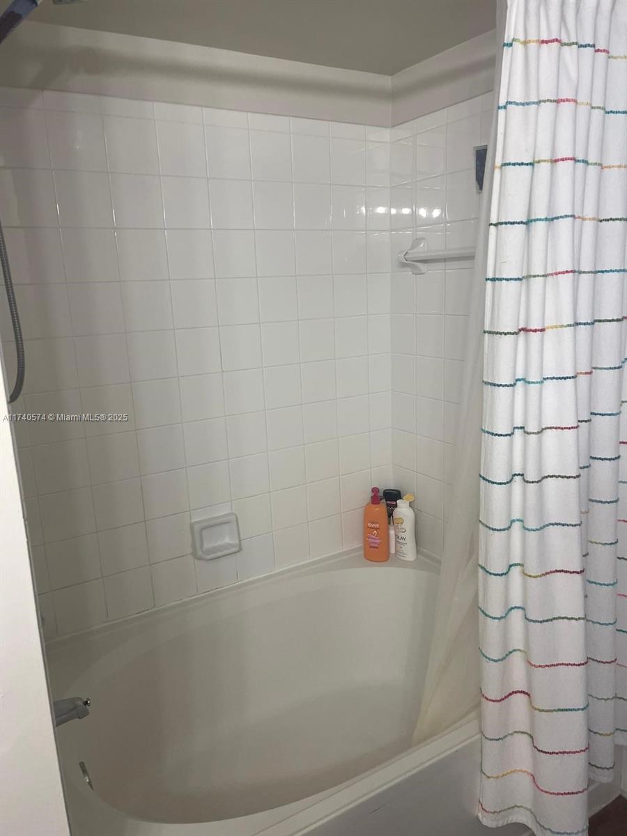 MARQUESA CONDO - Residential