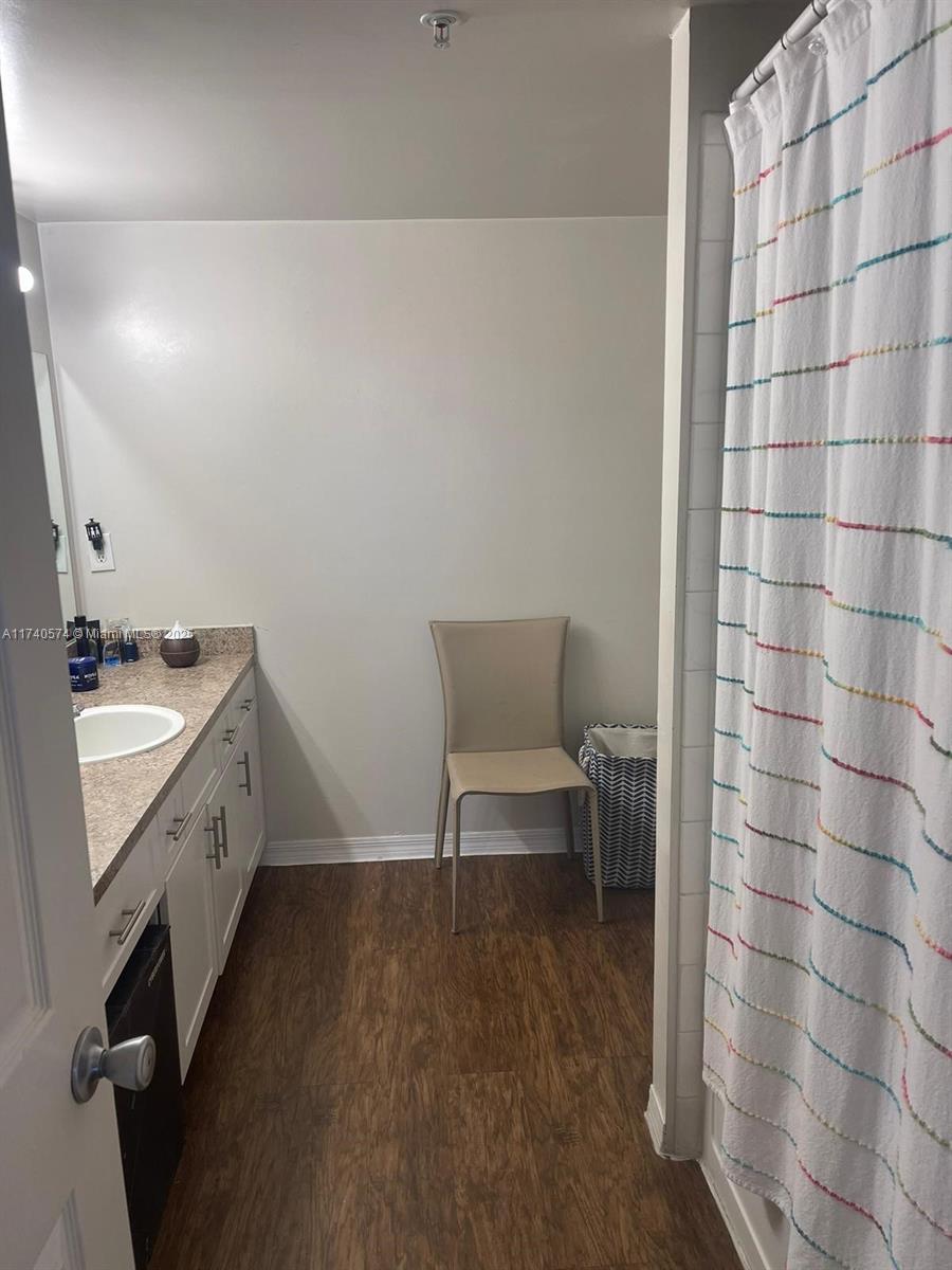 MARQUESA CONDO - Residential