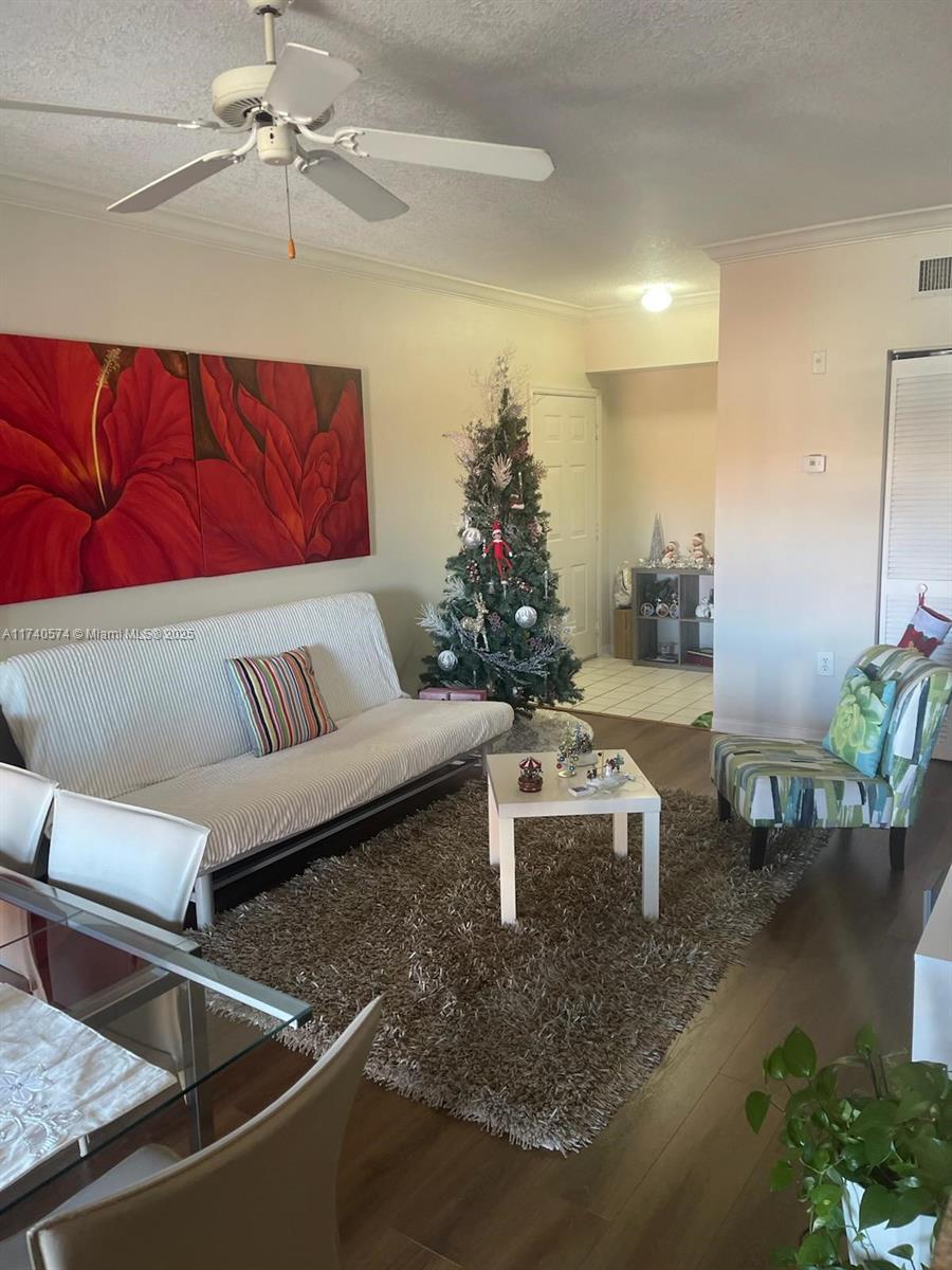MARQUESA CONDO - Residential
