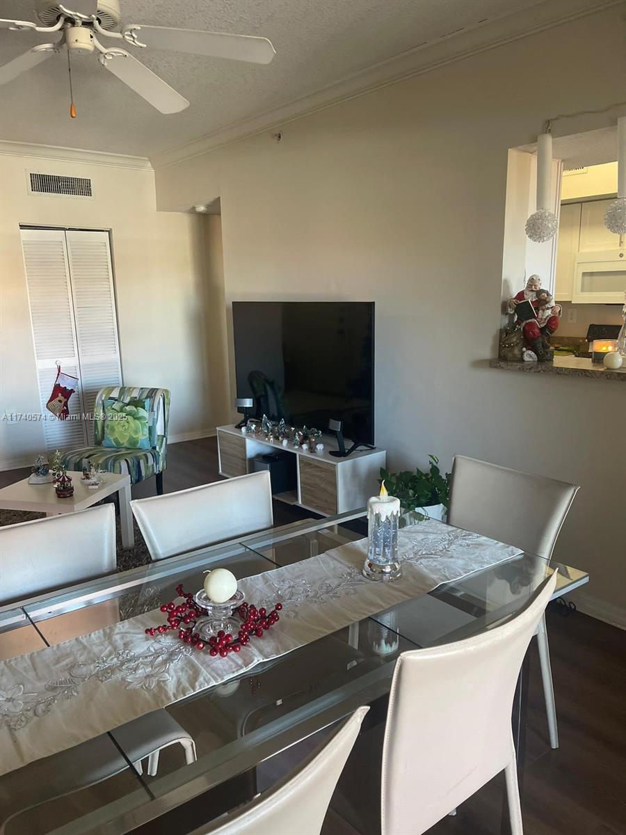 MARQUESA CONDO - Residential
