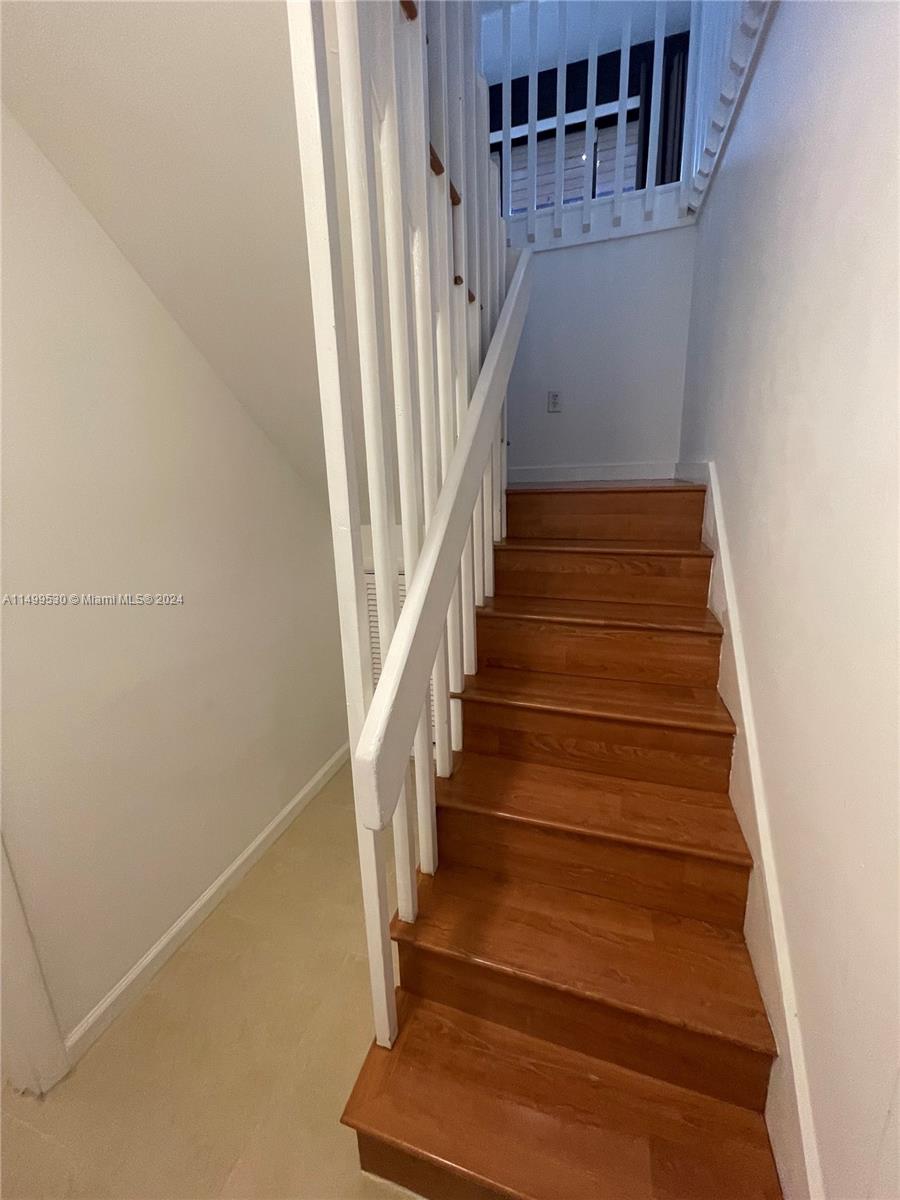 PALM CREST VILLAS CONDO - Residential