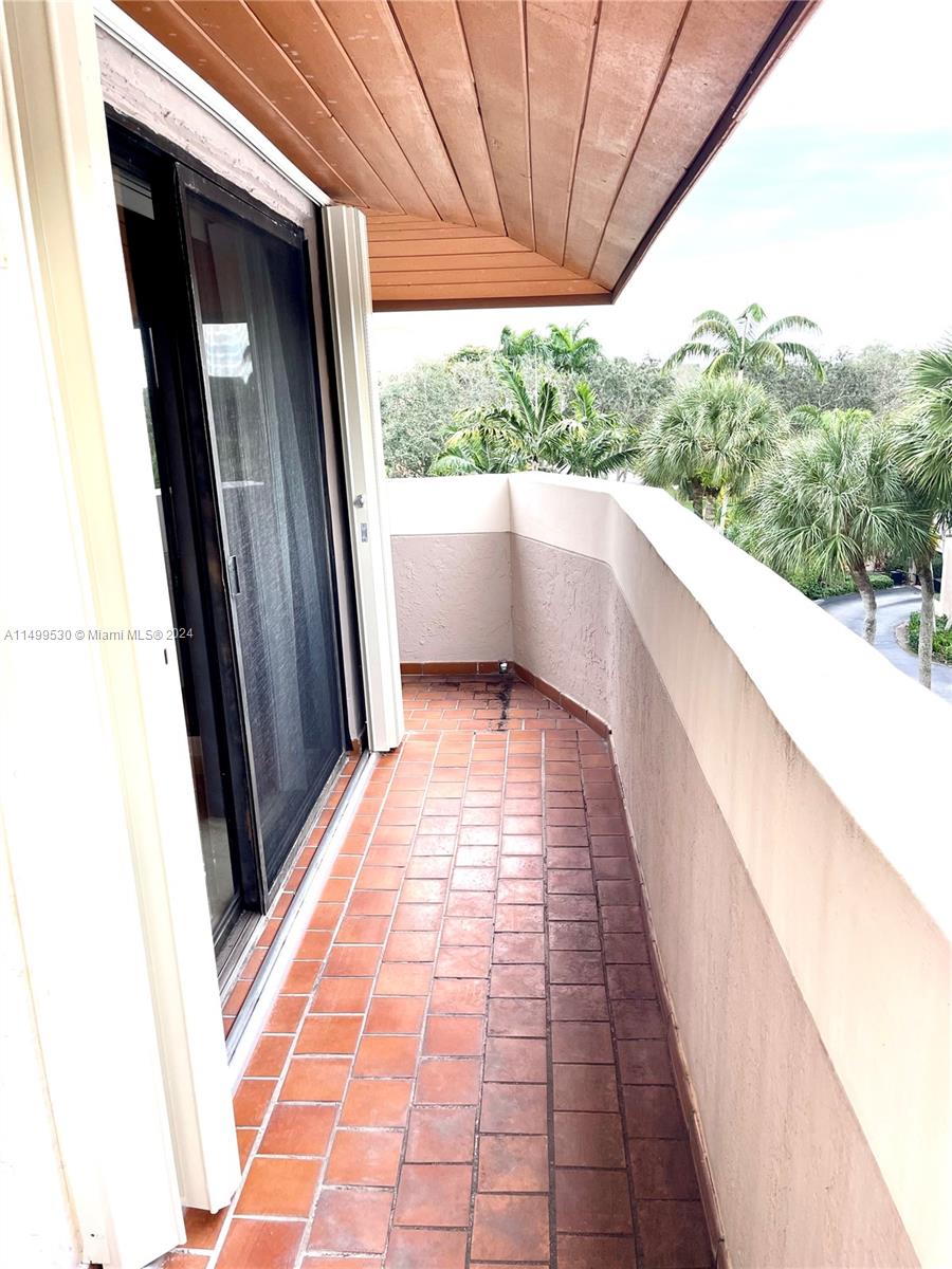 PALM CREST VILLAS CONDO - Residential