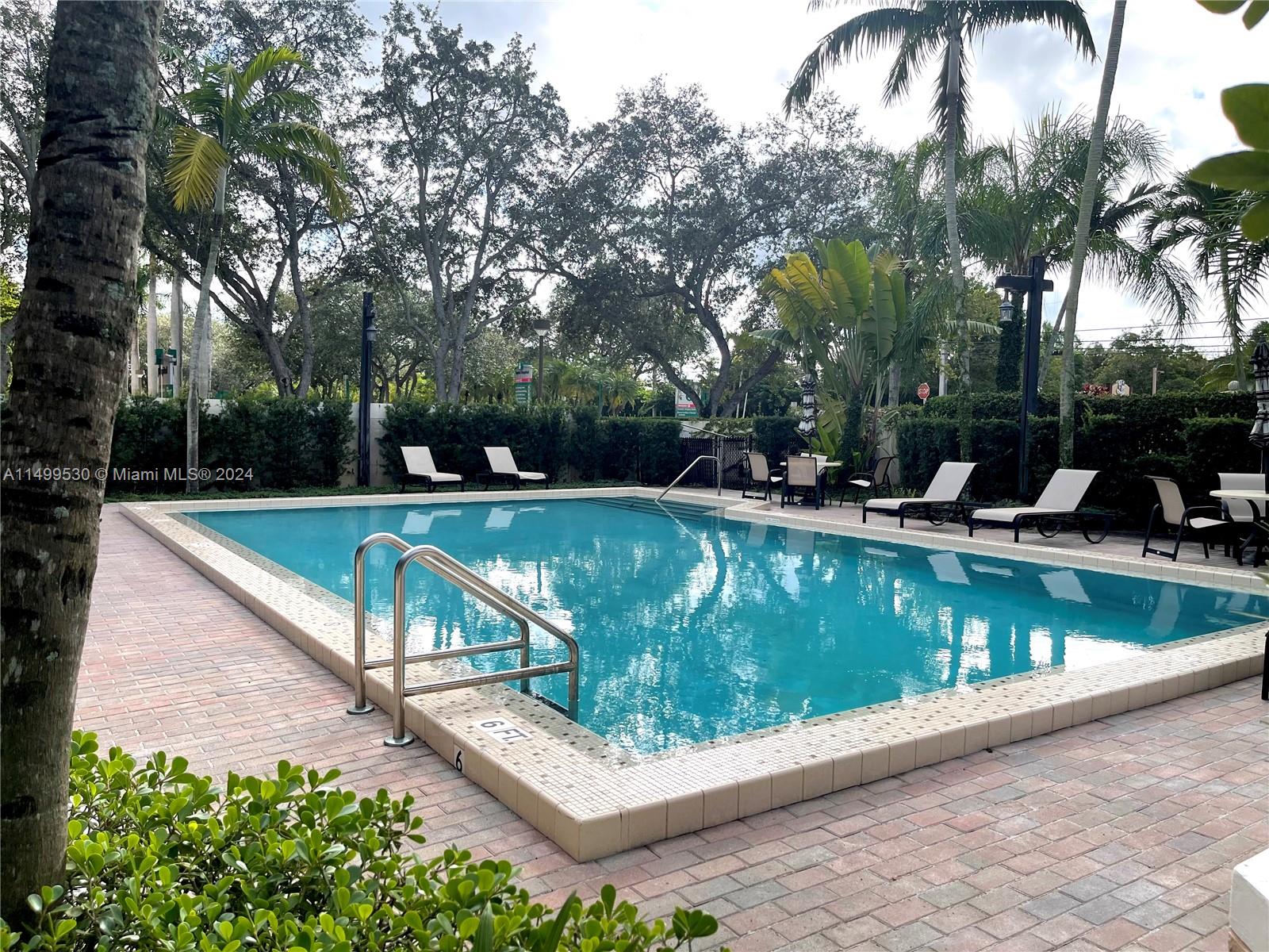 PALM CREST VILLAS CONDO - Residential