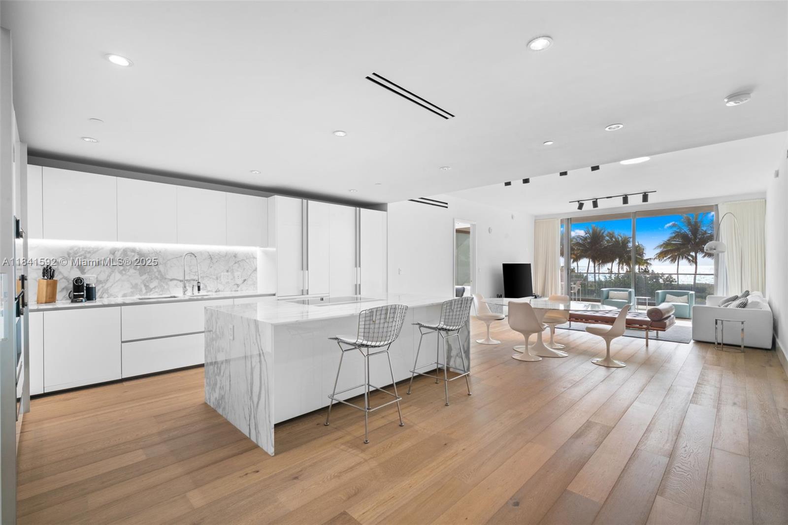 OCEANA BAL HARBOUR CONDO - Residential
