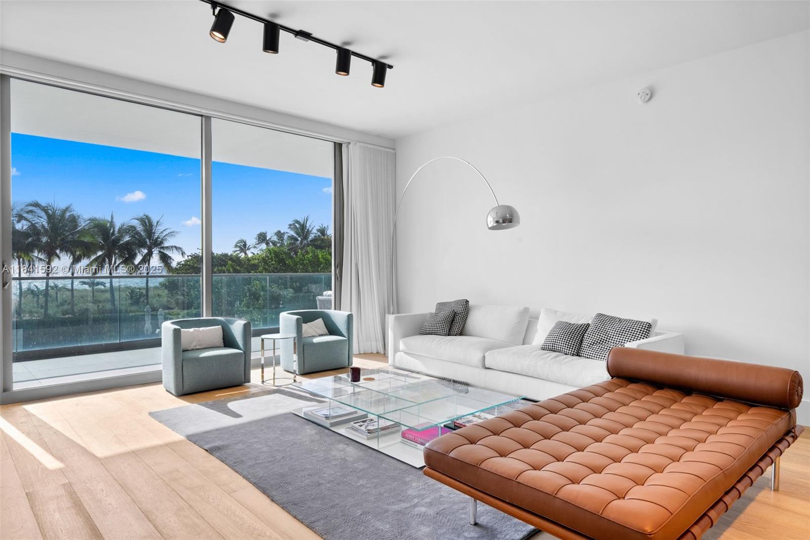 OCEANA BAL HARBOUR CONDO - Residential