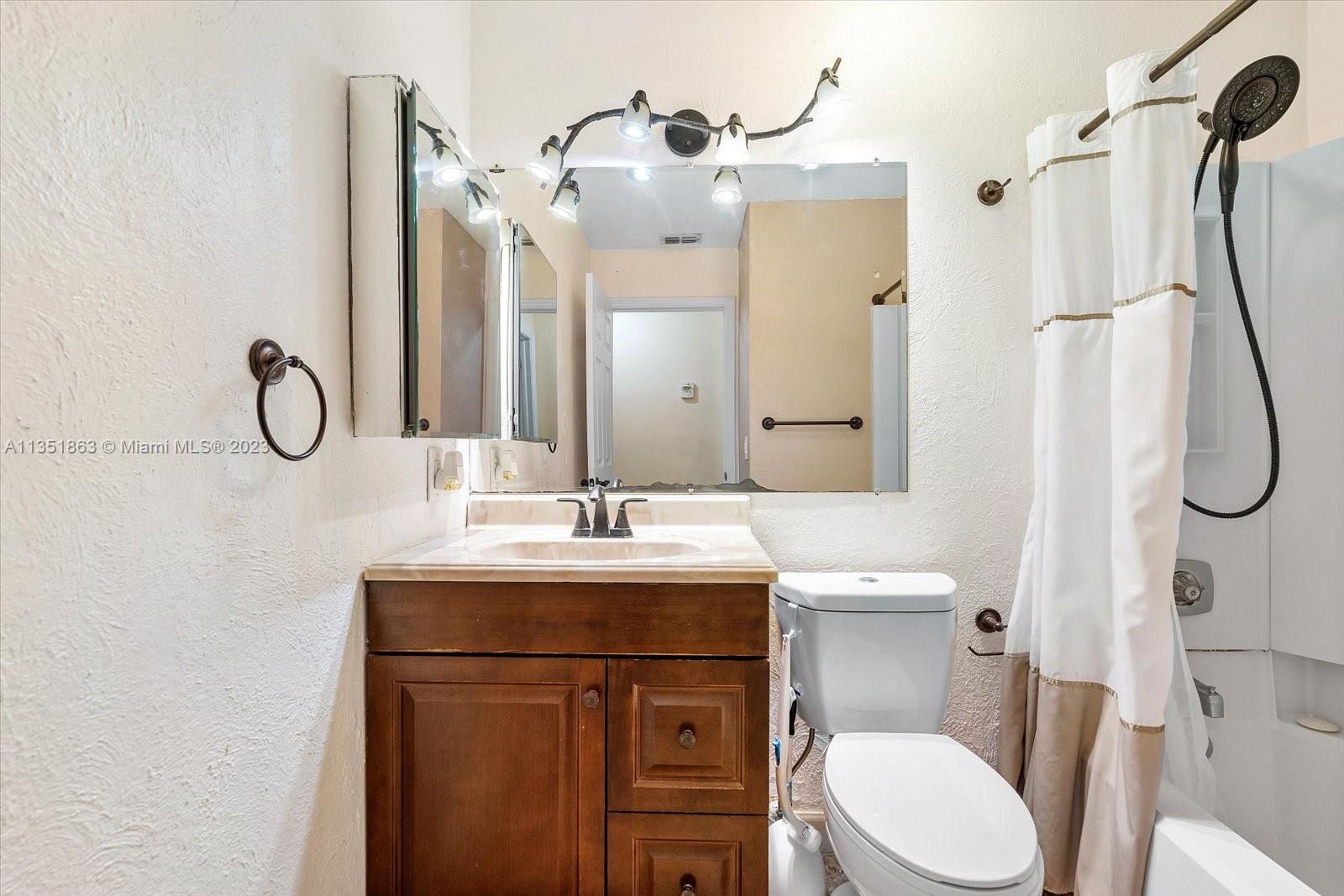 CINNAMON PLACE 1 - Residential