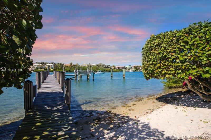 JUPITER ISLAND - Residential