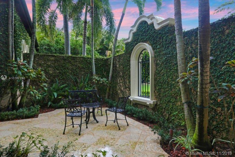 JUPITER ISLAND - Residential