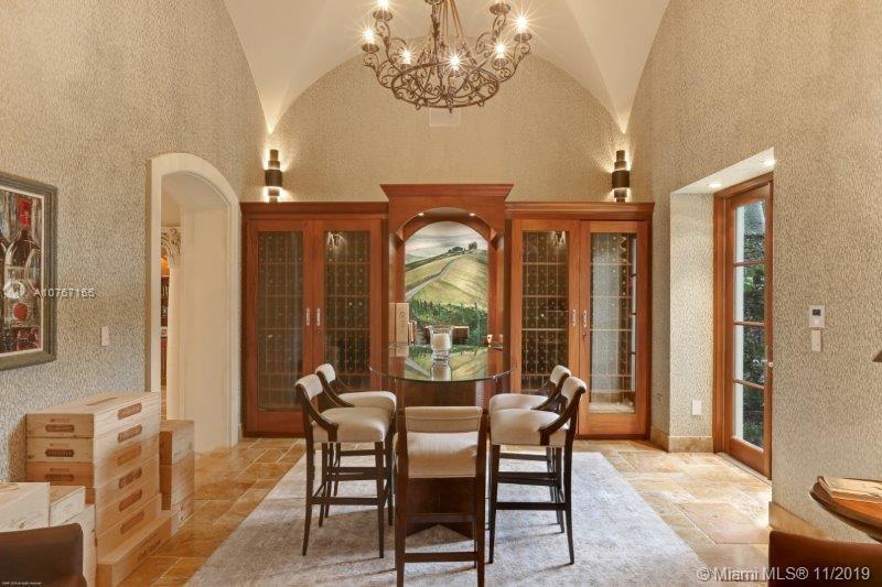 JUPITER ISLAND - Residential