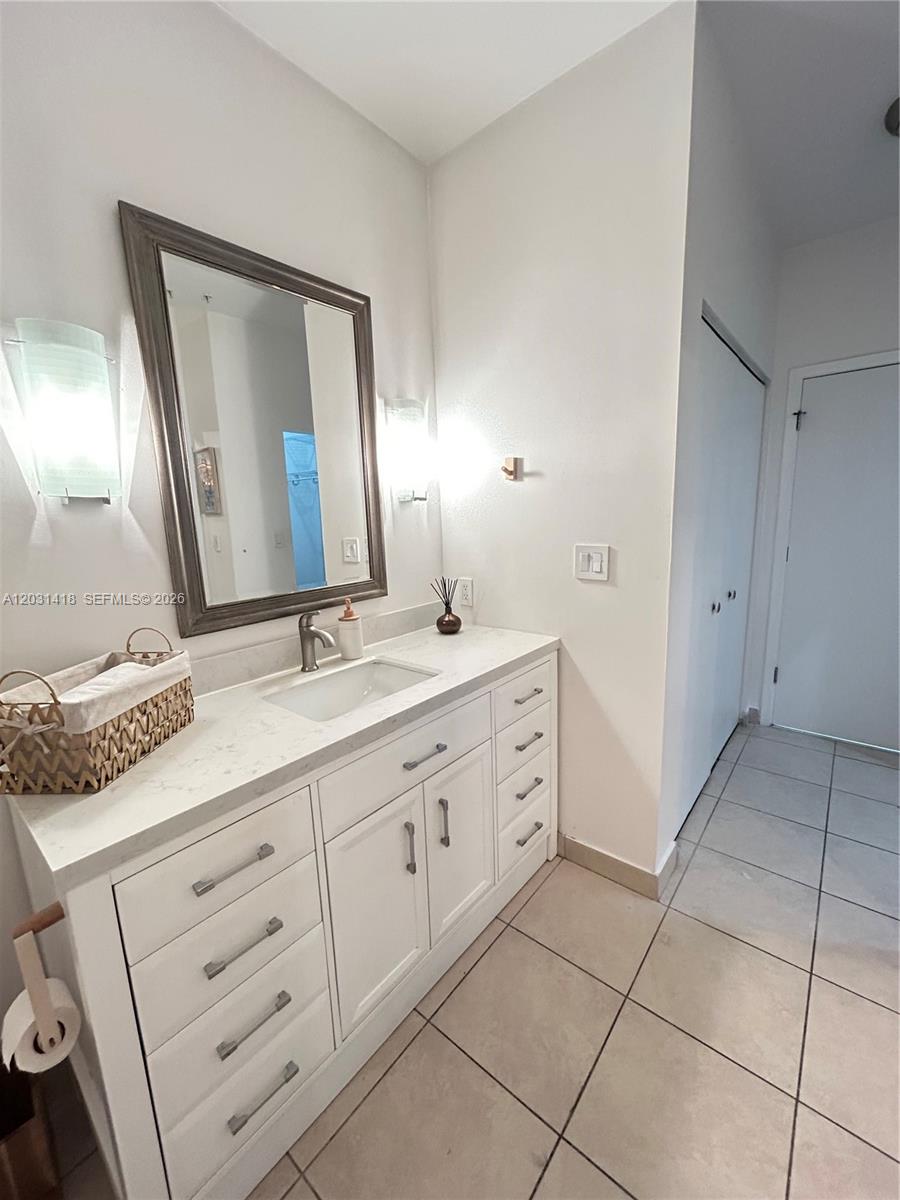 CITE CONDO - Residential