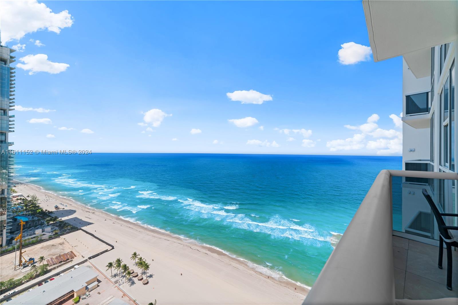 TRUMP ROYALE CONDO - Residential