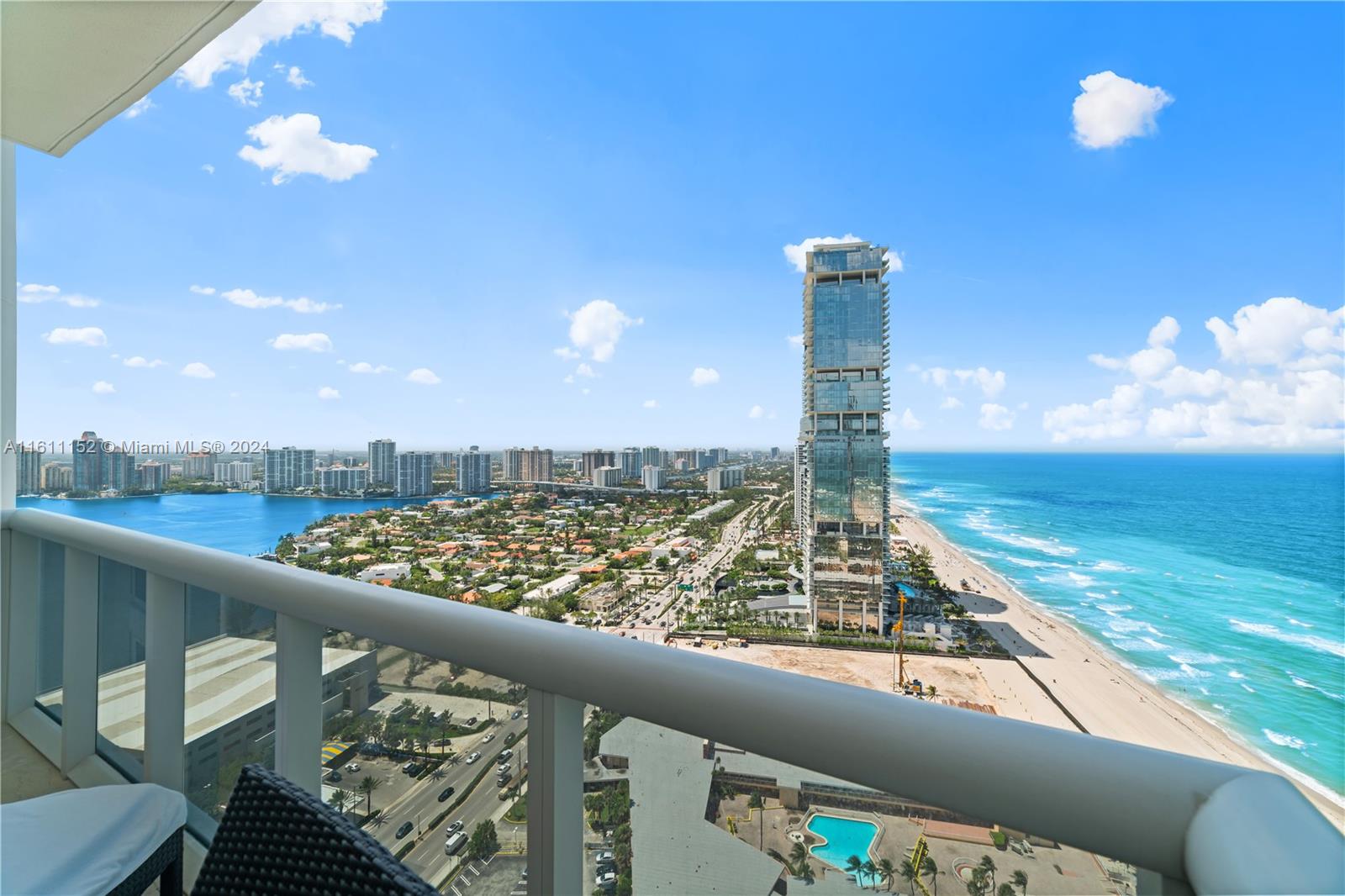 TRUMP ROYALE CONDO - Residential
