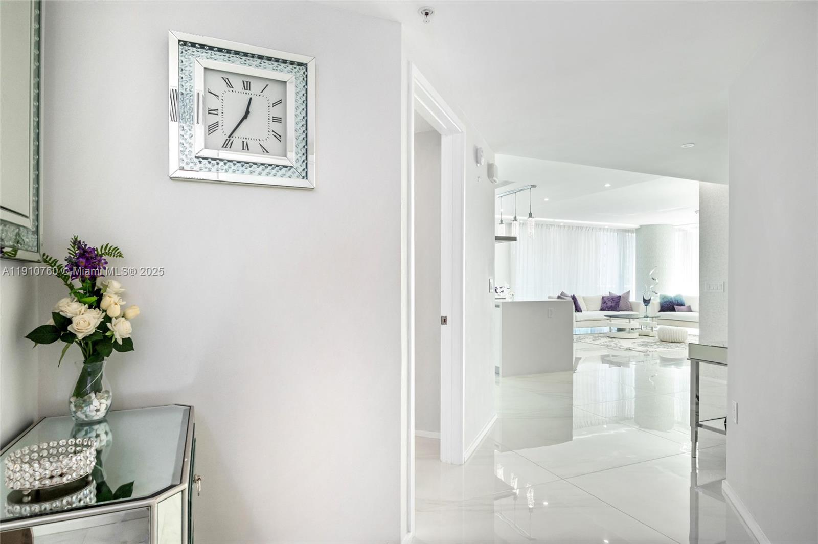 PARQUE TOWERS CONDO - Residential