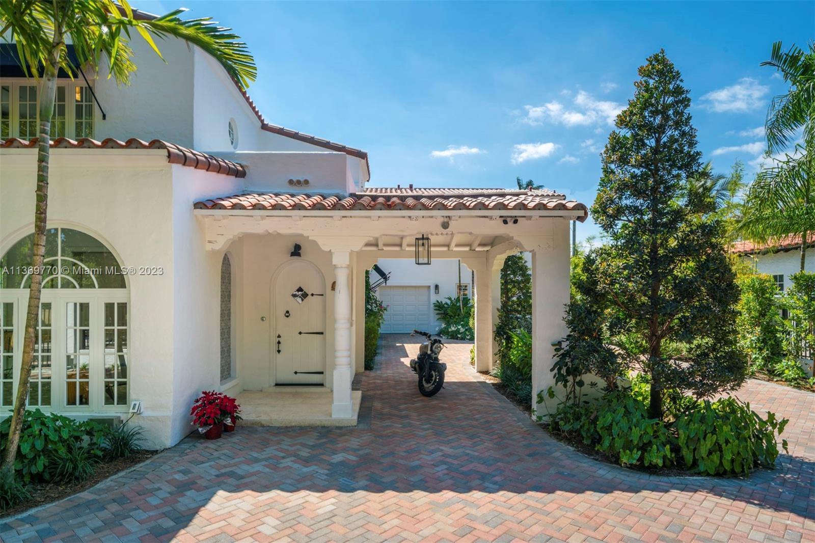 CORAL GABLES SEC B - Residential