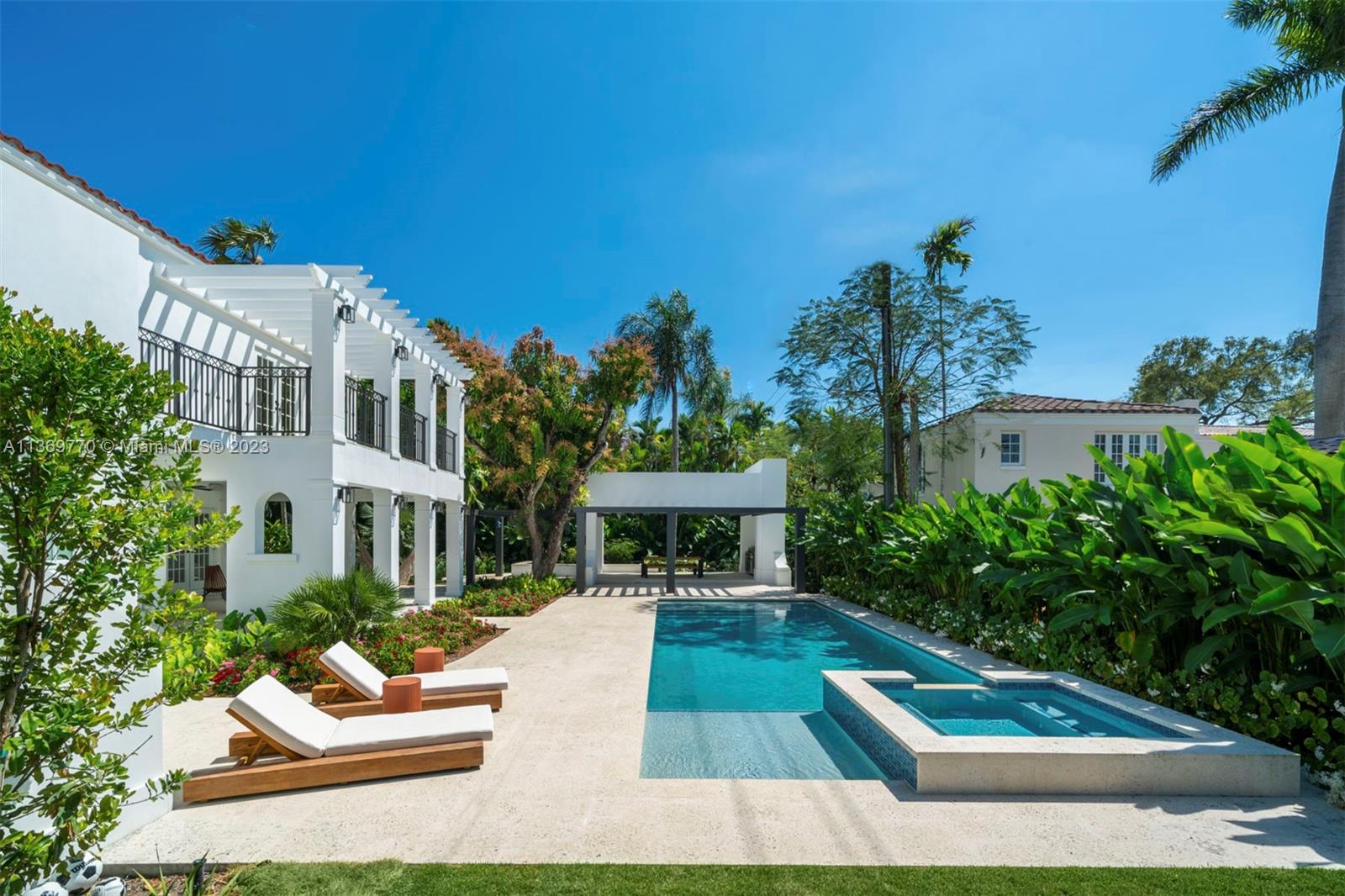 CORAL GABLES SEC B - Residential