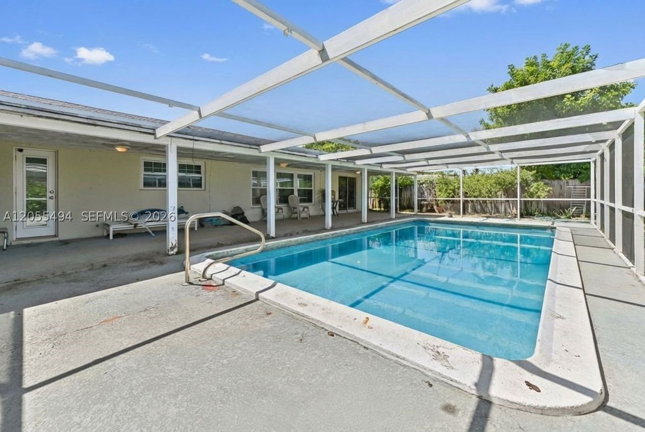 WOODCREST - Residential
