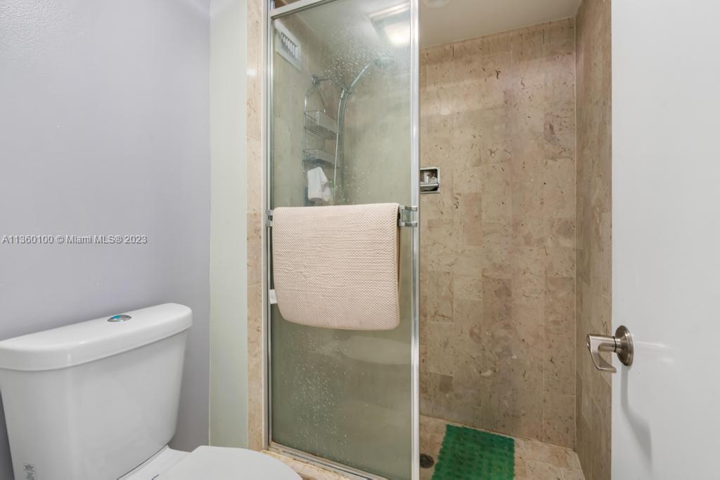 CRICKET CLUB CONDO - Residential