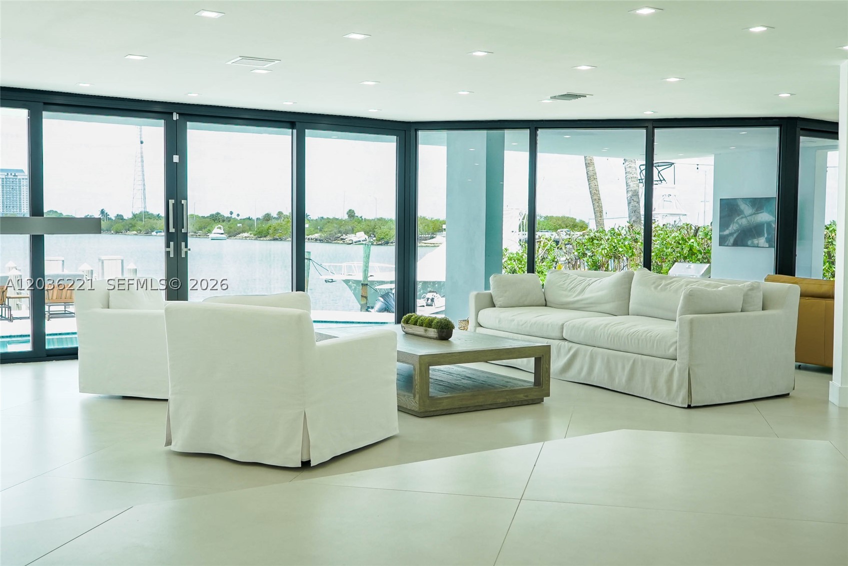 NORTH BAY ISLAND - Residential