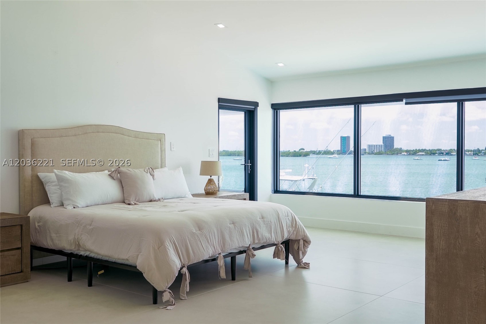 NORTH BAY ISLAND - Residential