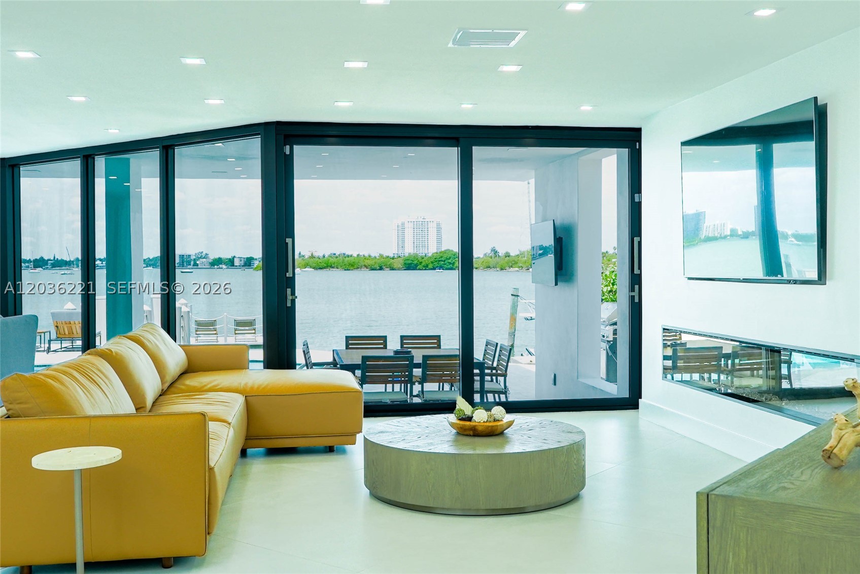 NORTH BAY ISLAND - Residential
