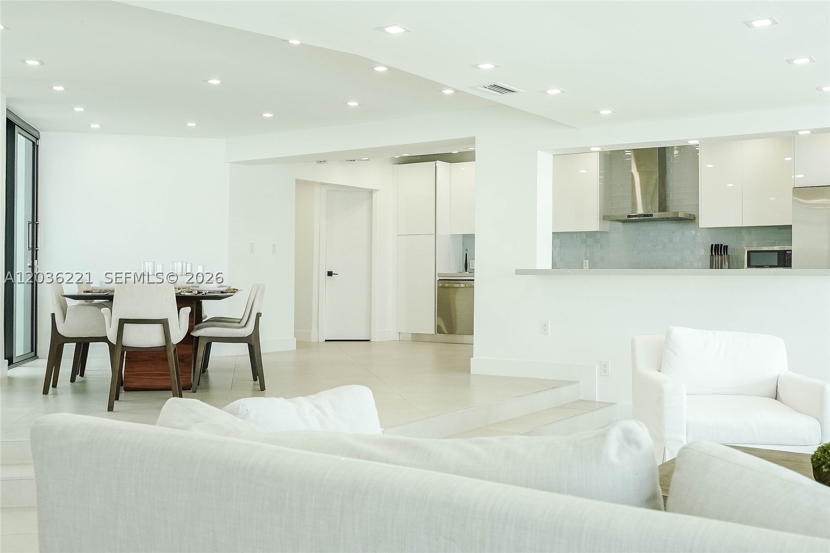 NORTH BAY ISLAND - Residential
