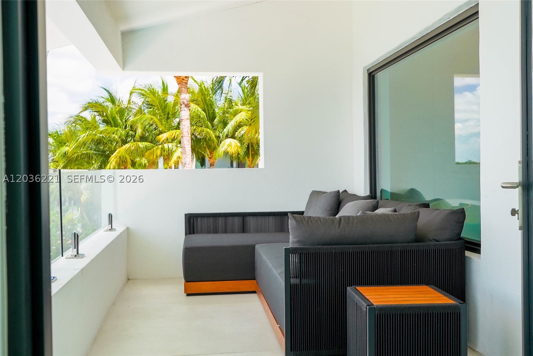 NORTH BAY ISLAND - Residential