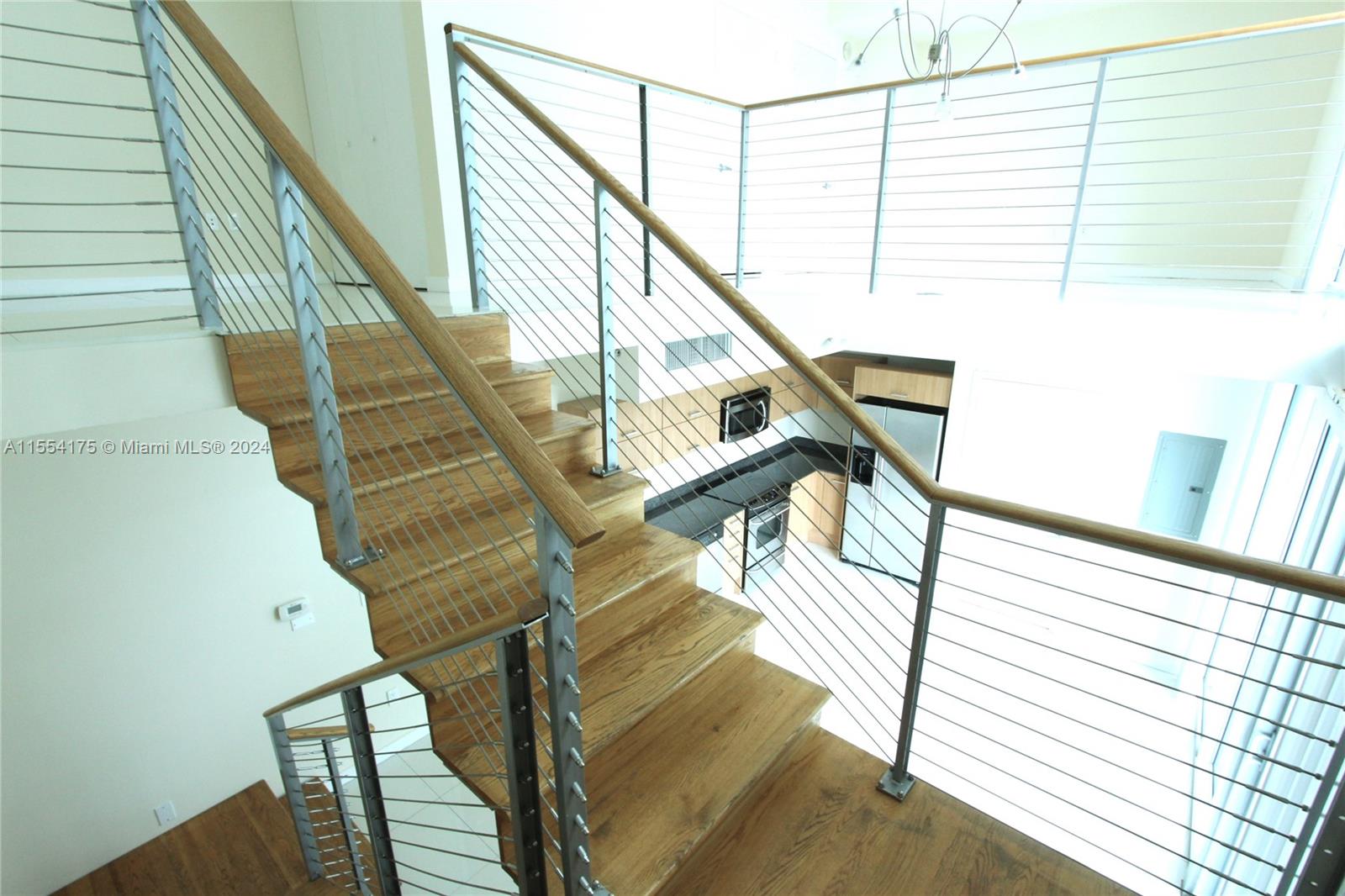 WIND CONDO - Residential
