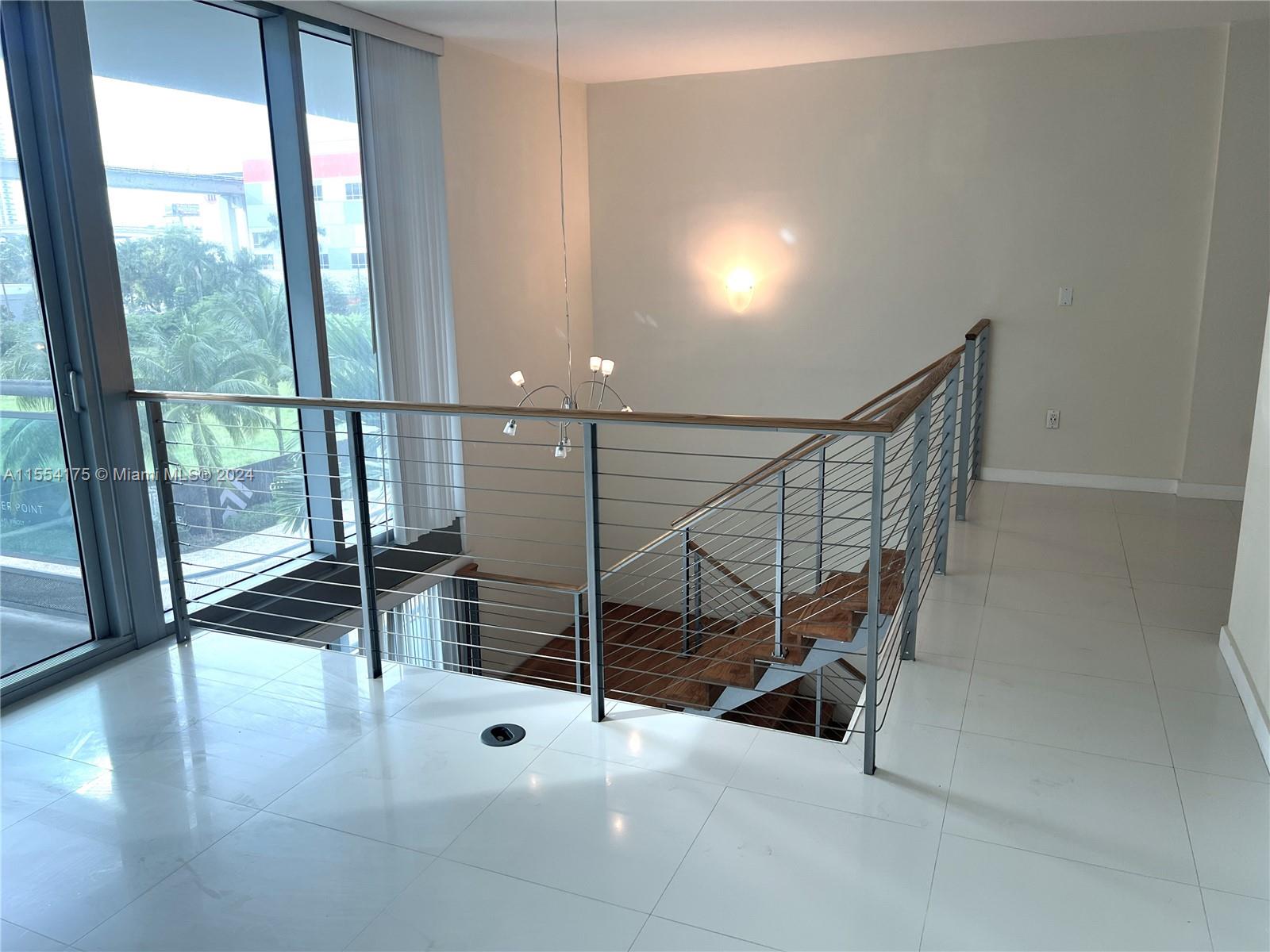 WIND CONDO - Residential