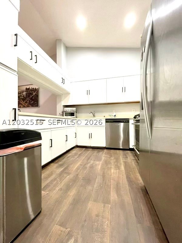 REPUBLIC SQUARE CONDO - Residential