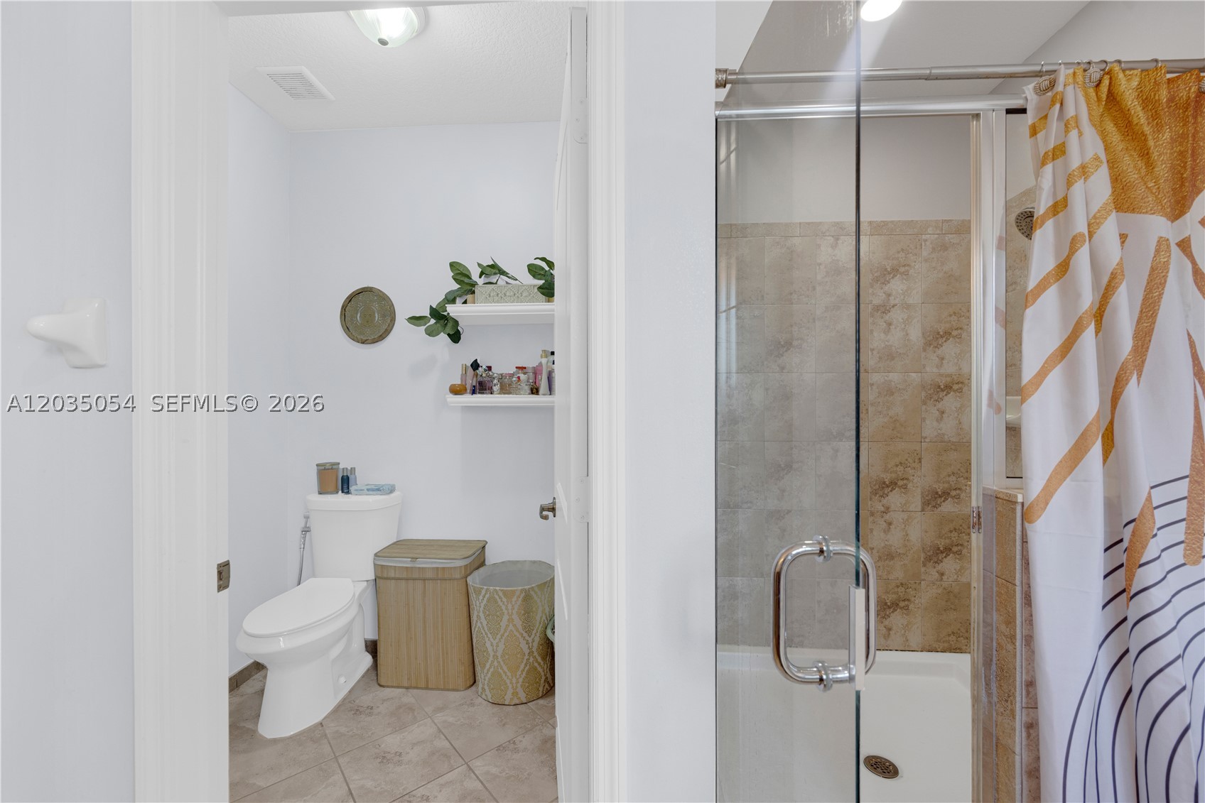 MOODY DRIVE HOMES - Residential