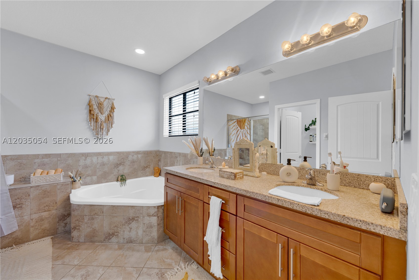 MOODY DRIVE HOMES - Residential
