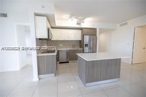5252 PASEO CONDO - Residential Lease