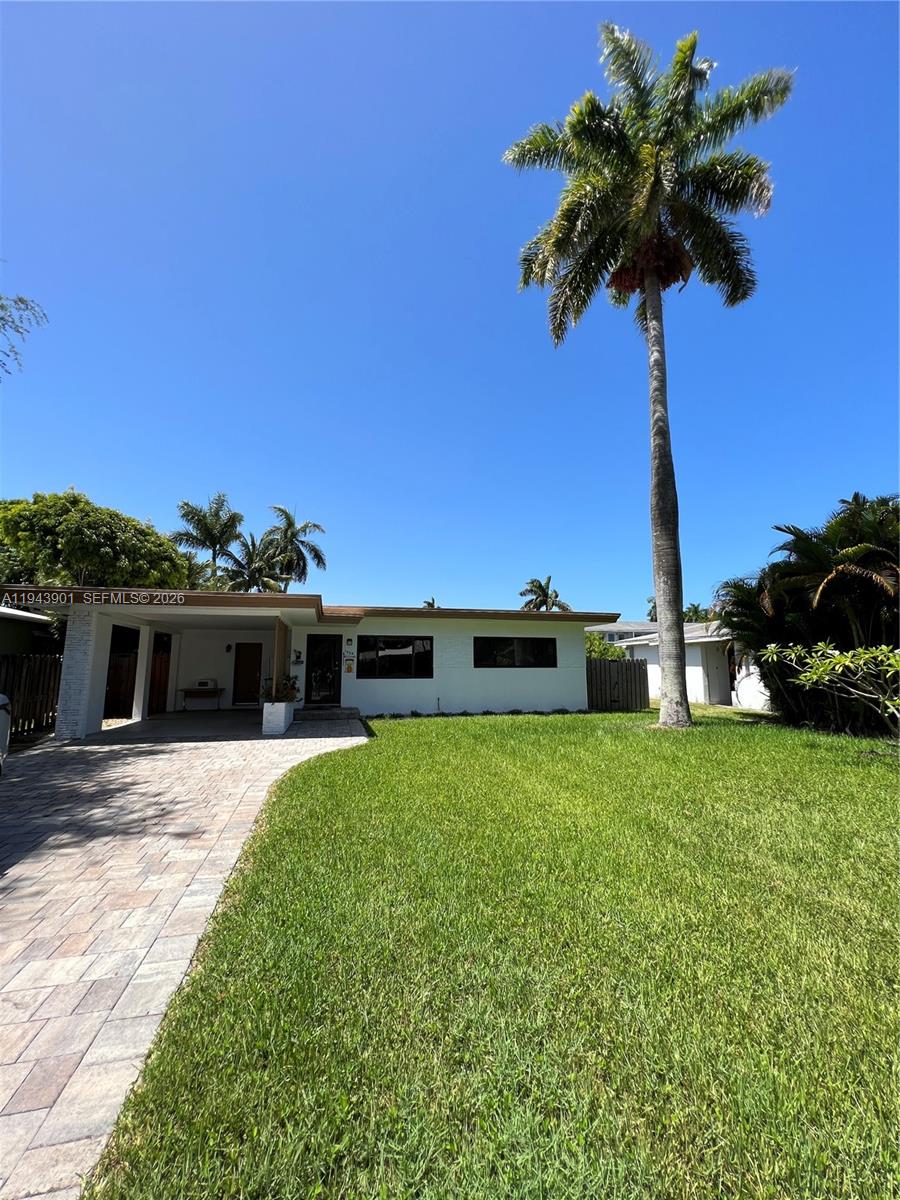 HOLLYWOOD COUNTRY CLUB DI - Residential