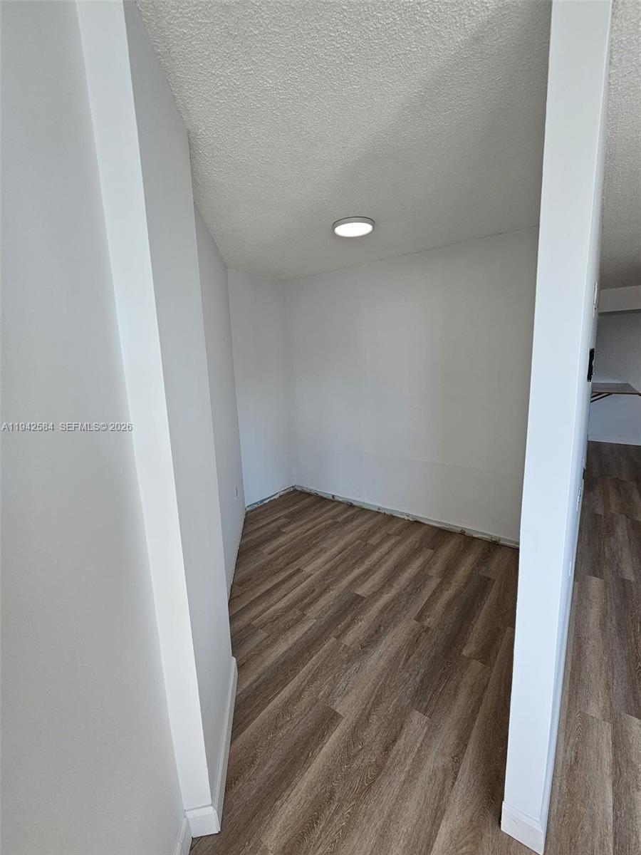 BURLEIGH HOUSE CONDO - Residential