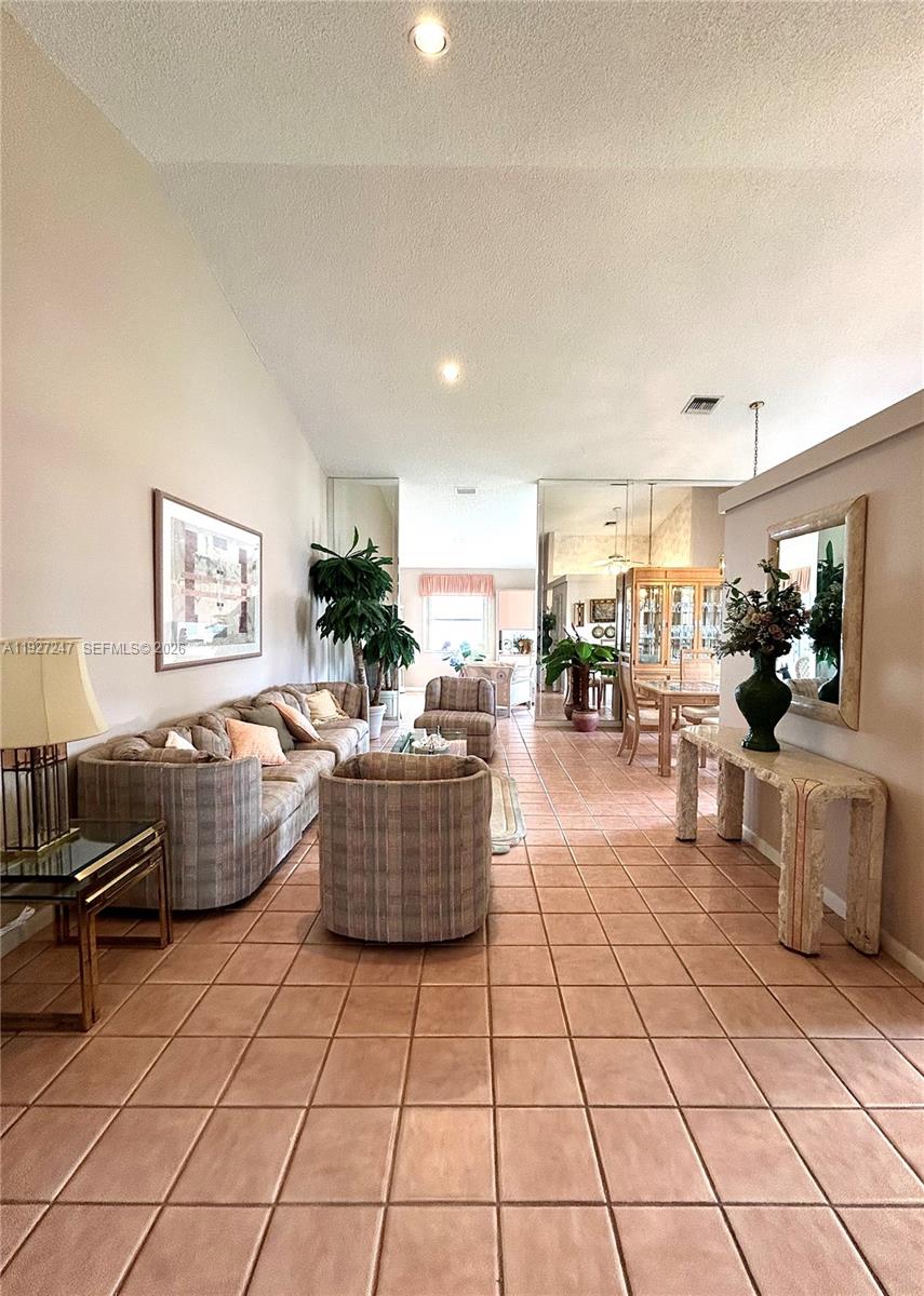 CYPRESS LAKES 10 - Residential