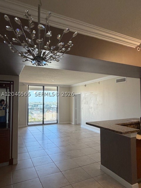 PUERTA DE PALMAS CONDO - Residential Lease
