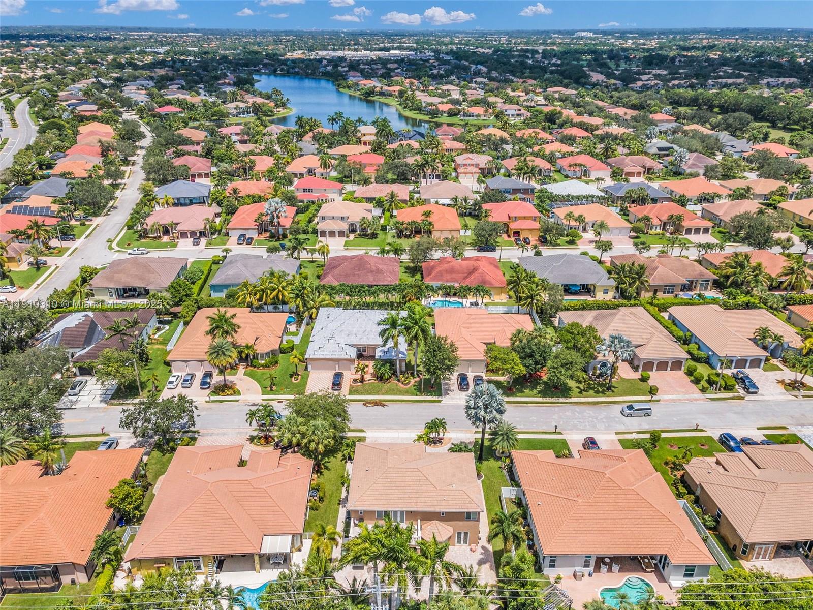 PASADENA AT PEMBROKE SHOR - Residential