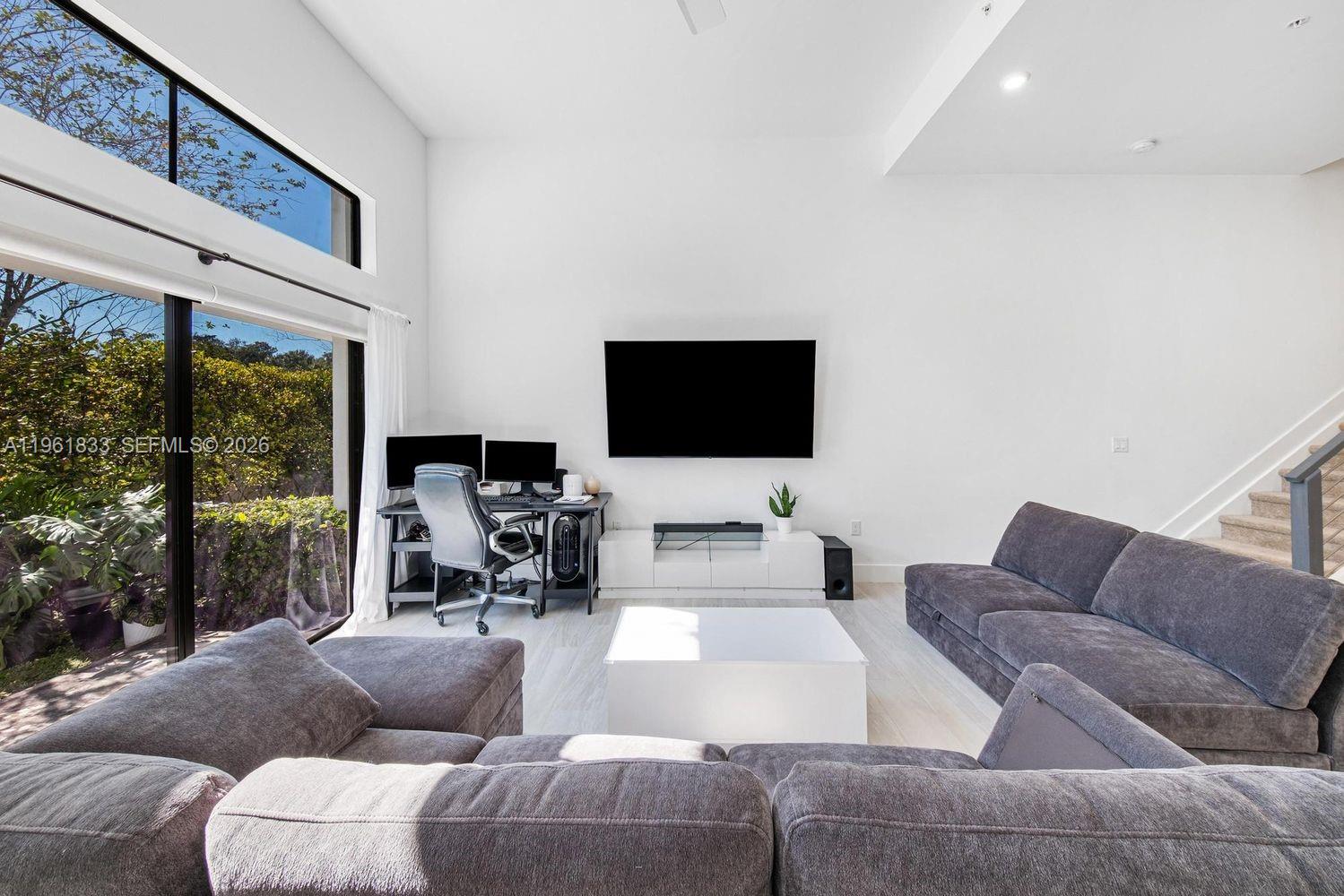 PLANTATION BUSINESS PARK - Residential