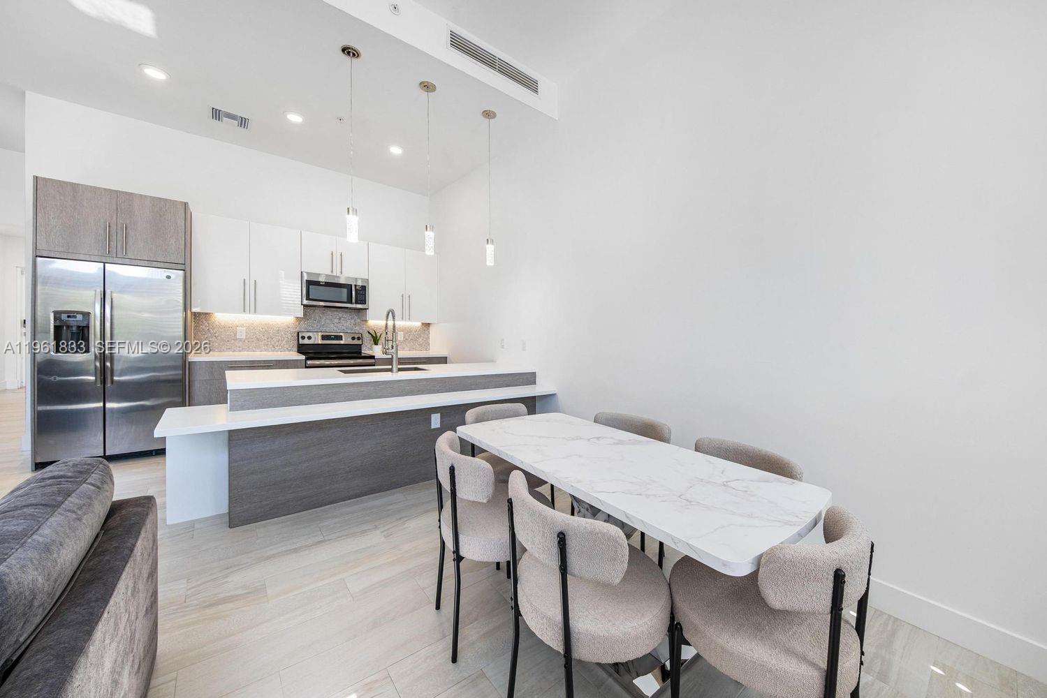 PLANTATION BUSINESS PARK - Residential