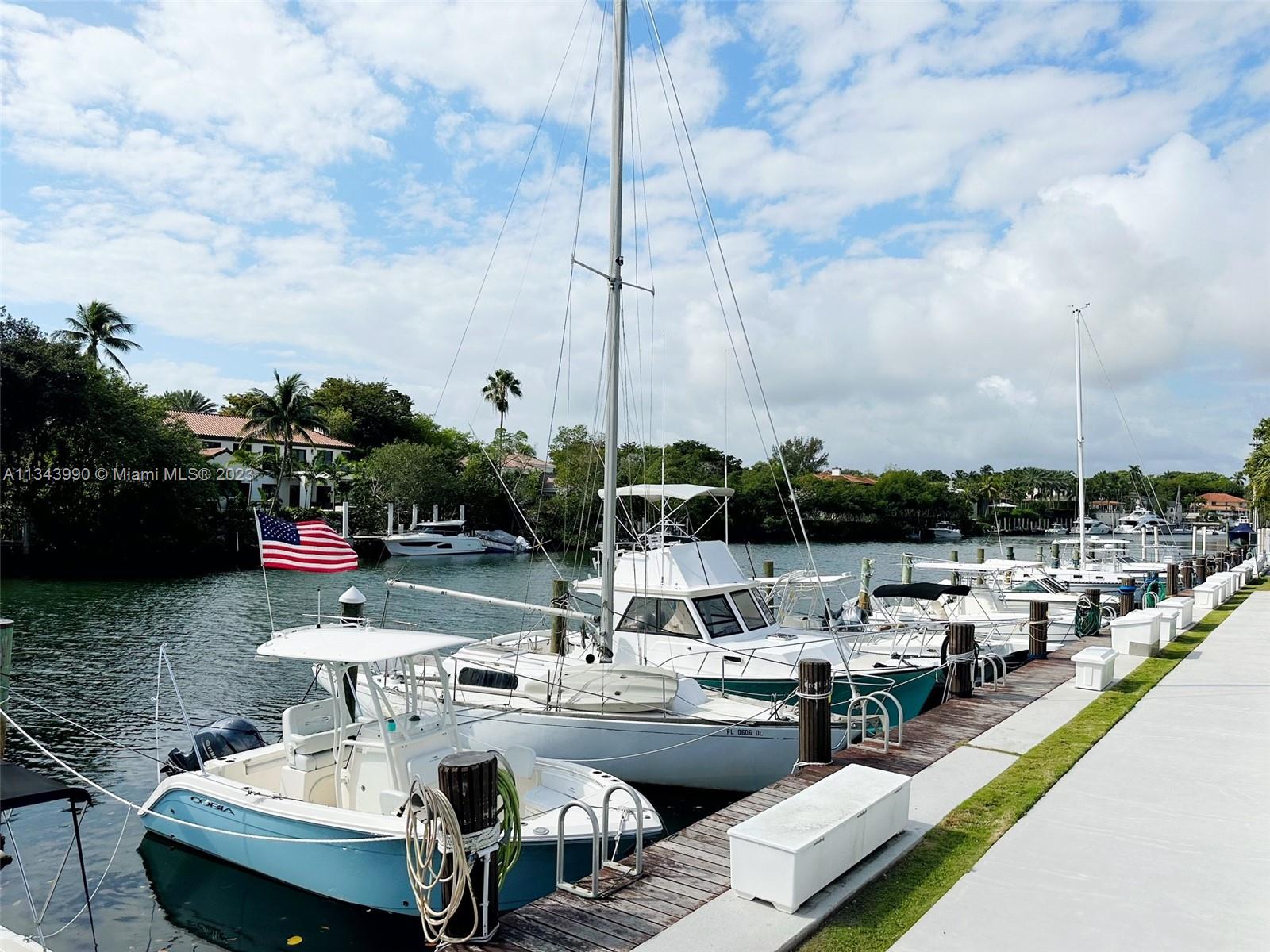 WATERS EDGE OF CORAL GABL - Residential