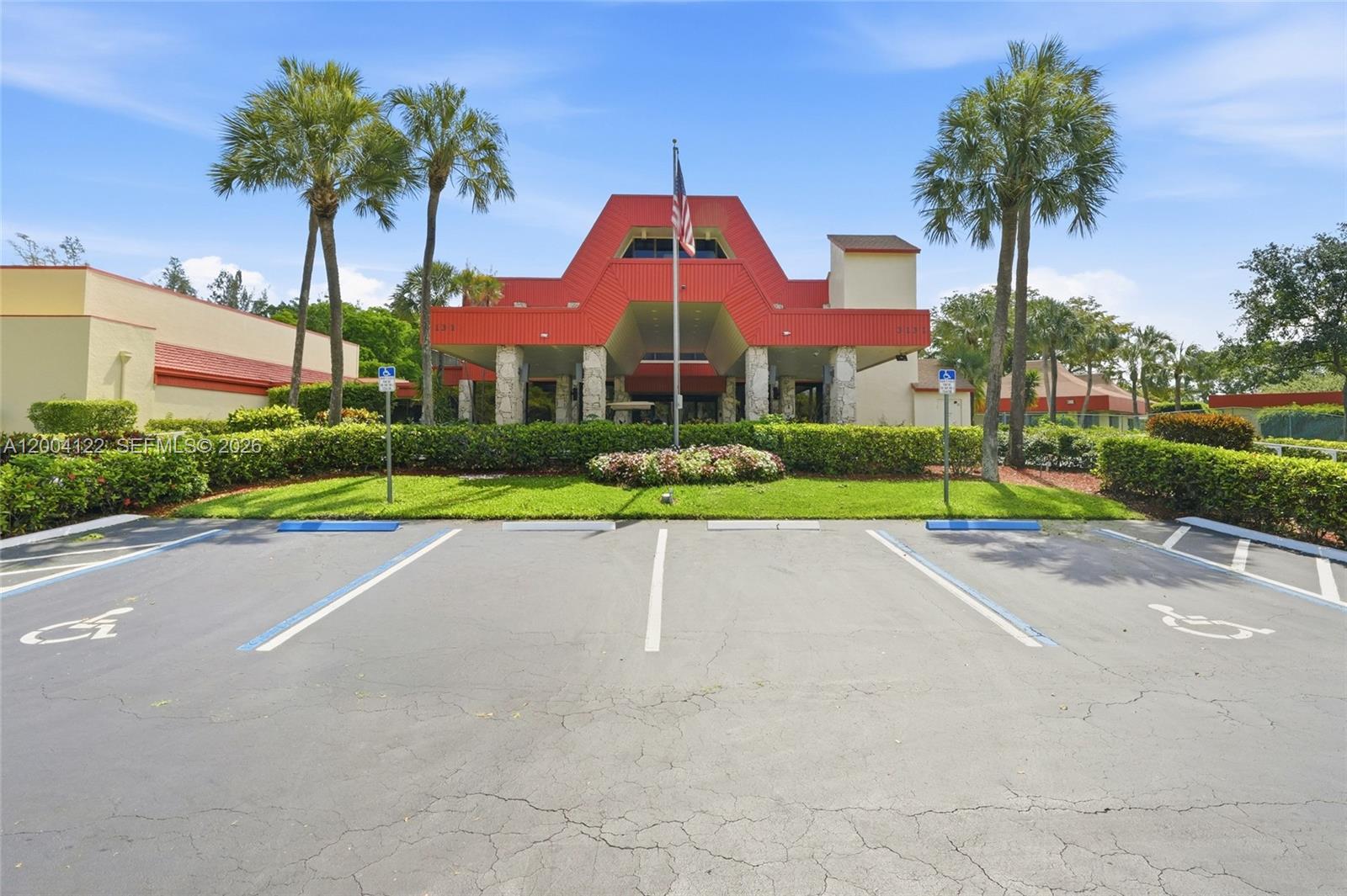 HOLIDAY SPRINGS VILLAGE 1 - Residential