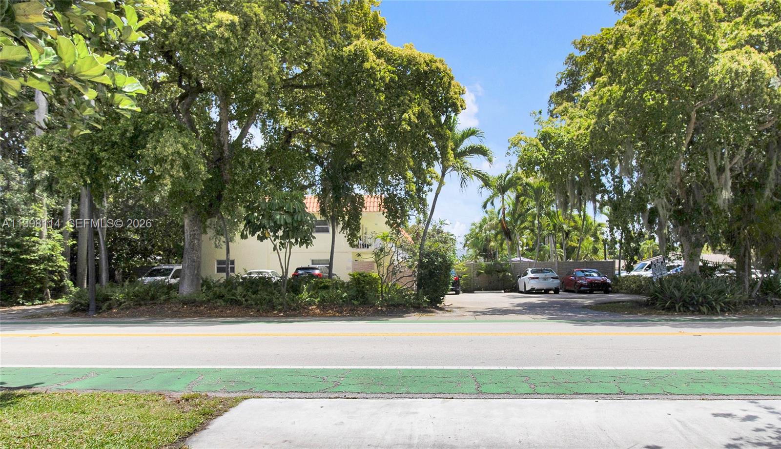 TUDOR MANOR CONDO - Residential