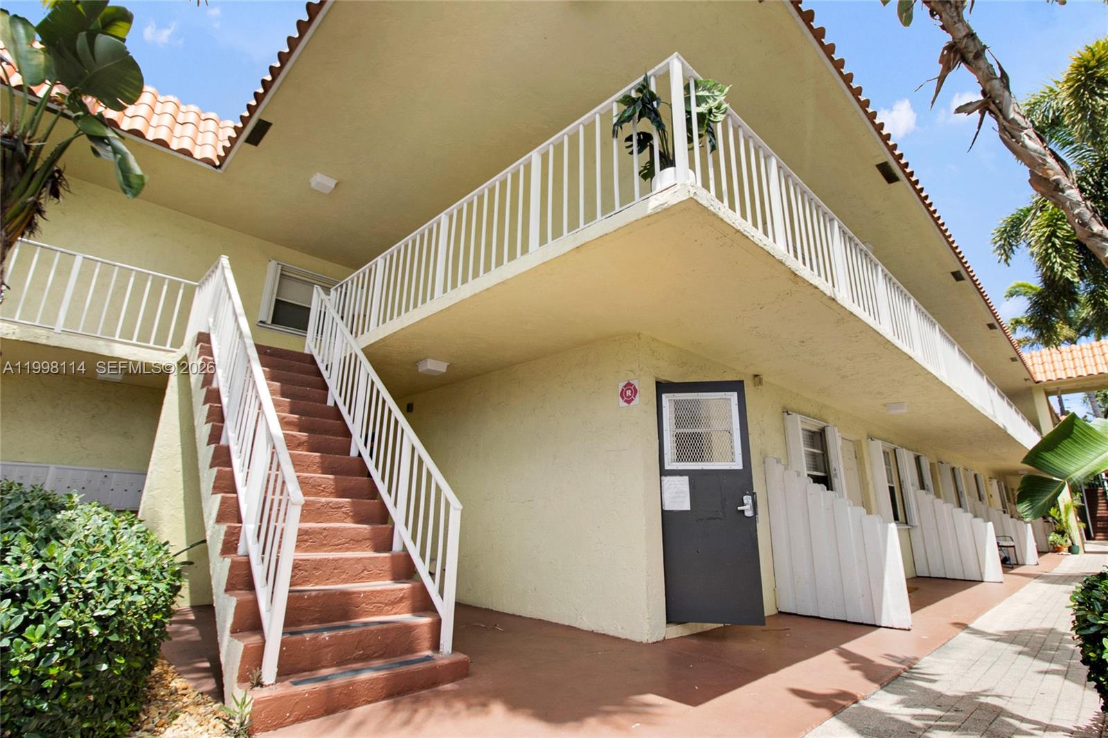 TUDOR MANOR CONDO - Residential