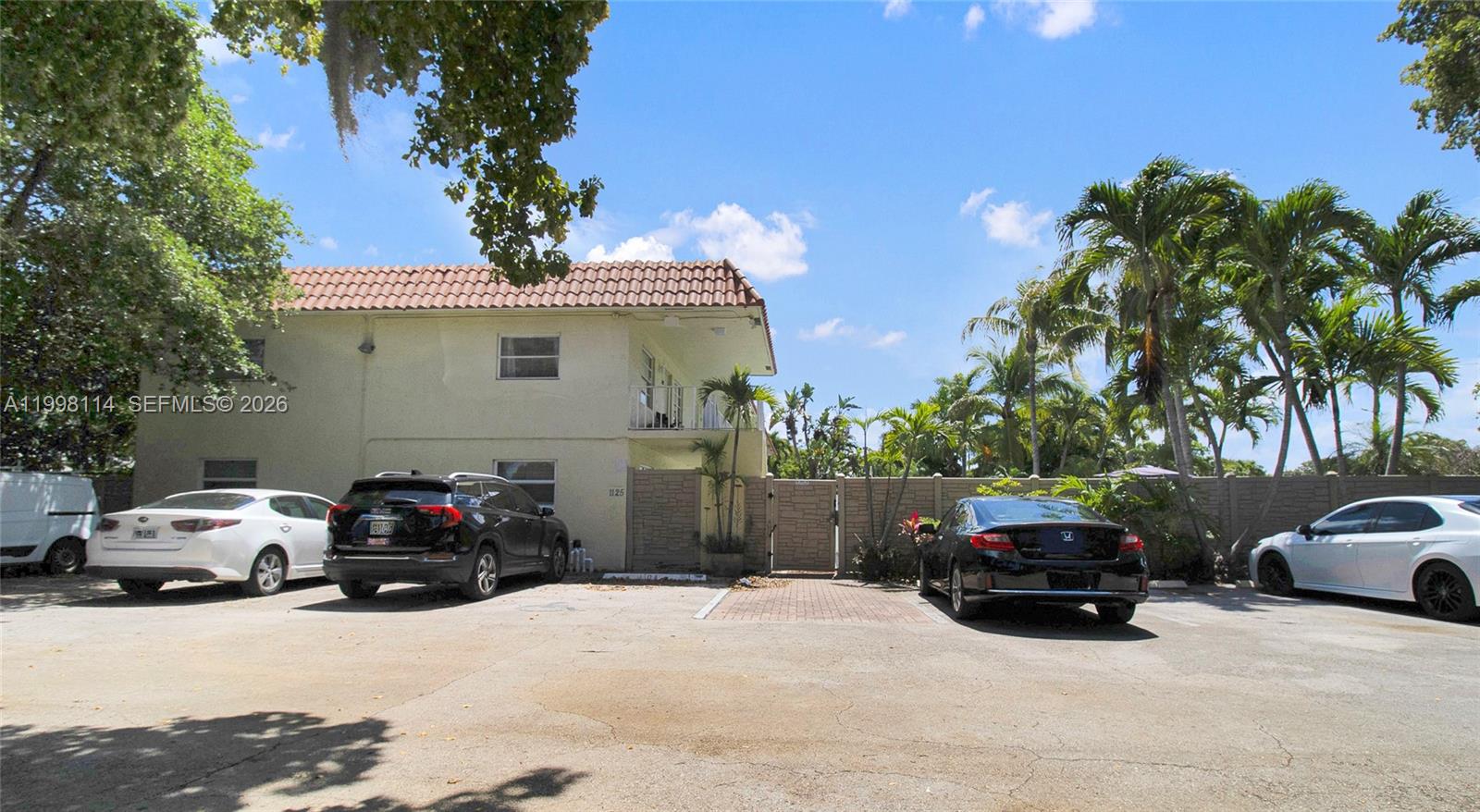 TUDOR MANOR CONDO - Residential