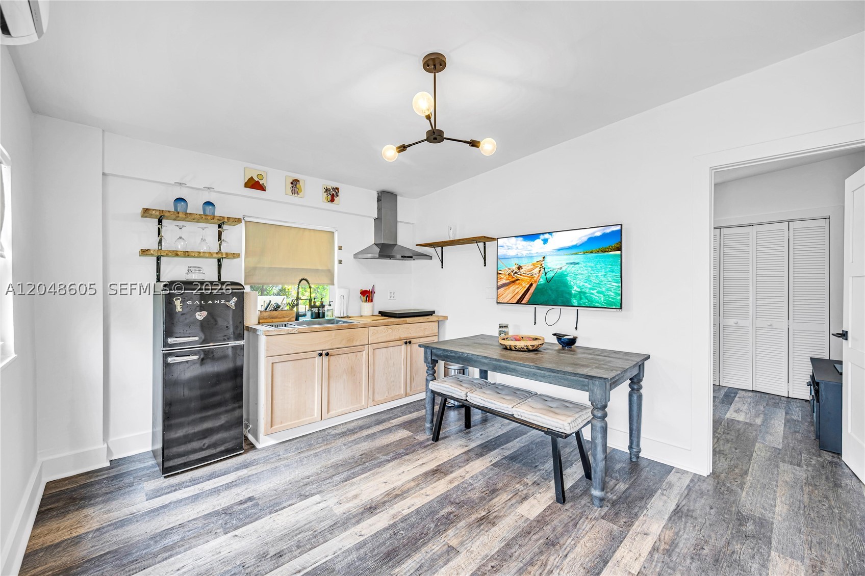 CHURCHILL ESTATES - Residential
