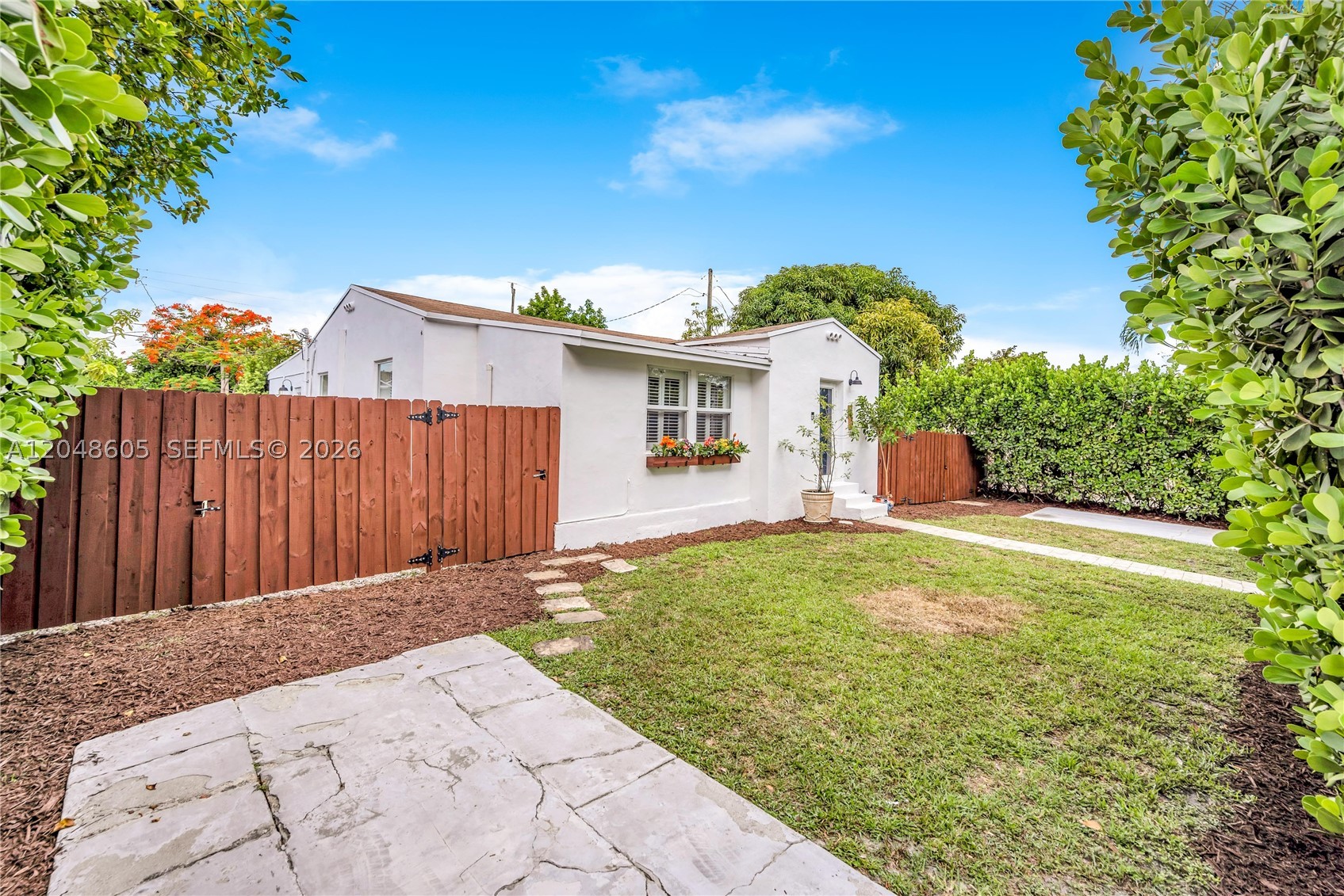 CHURCHILL ESTATES - Residential