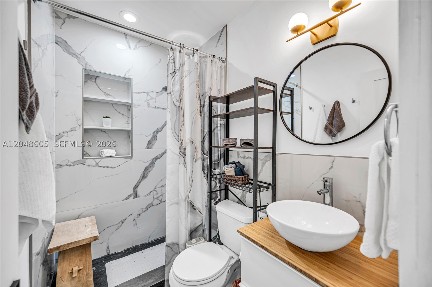 CHURCHILL ESTATES - Residential